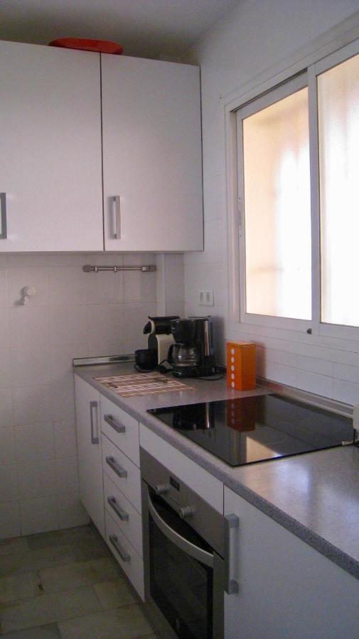 Апартаменты Carihuela Un Dormitorio Junto Al Mar Торремолинос Экстерьер фото